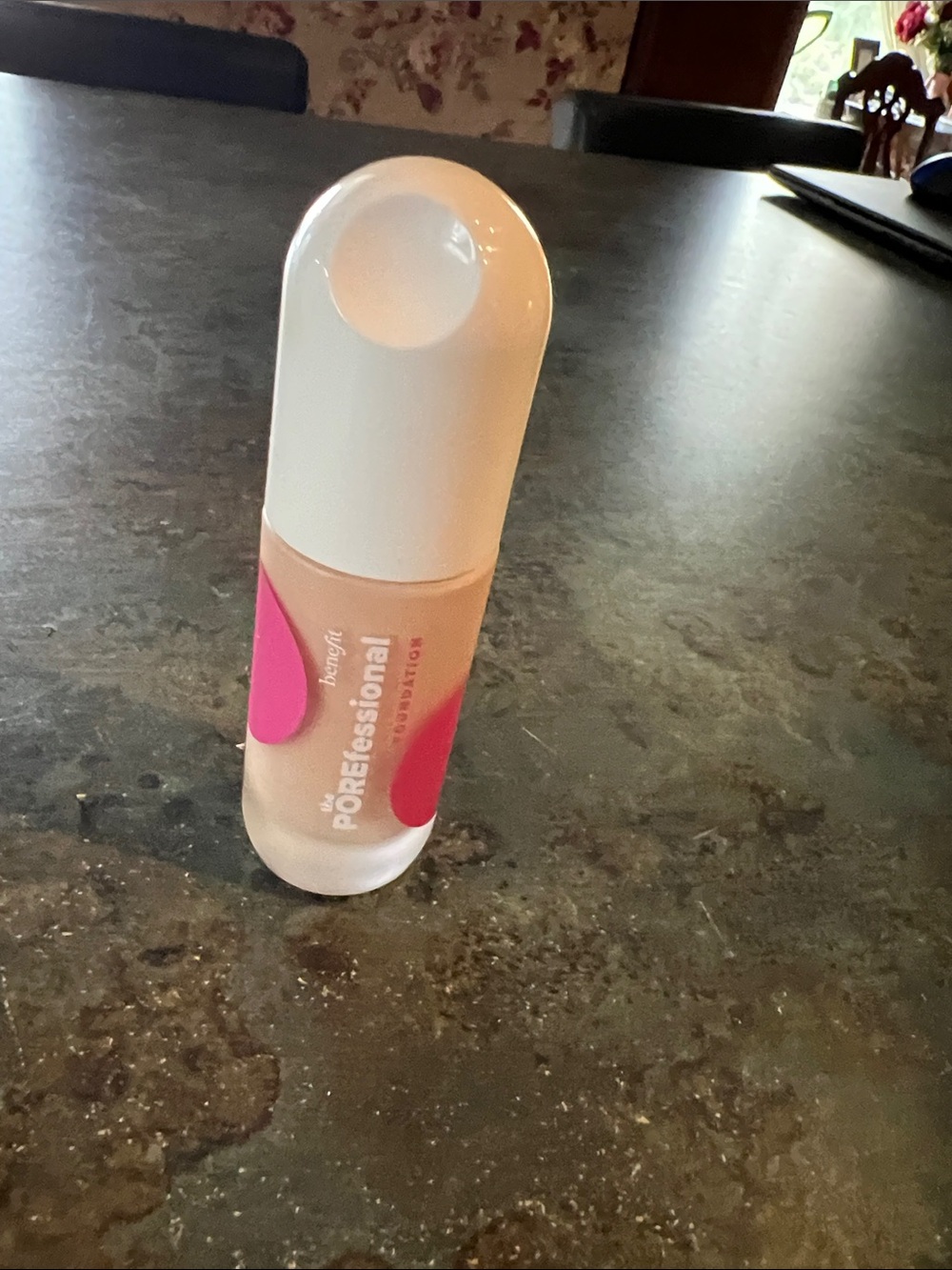 Benefit POREfessional Liquid Foundation - Cream with Pink Accents